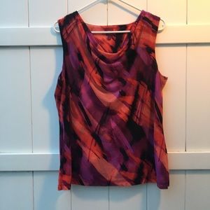 Scoop Neck Sleeveless Blouse